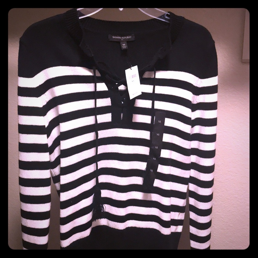 Banana Republic striped black and white sweater